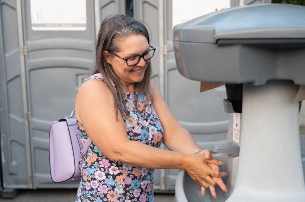 Best Porta potty rental for parties  in Tuscola, IL
